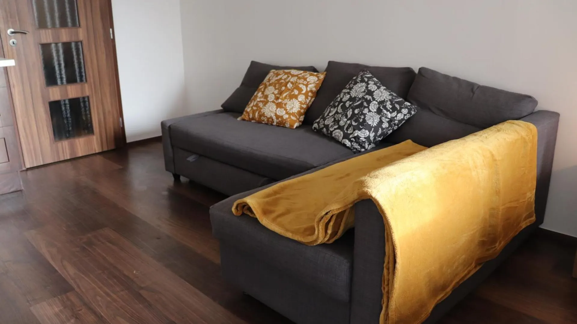 Apartman Sky-High Studio Near O2 Arena Prága